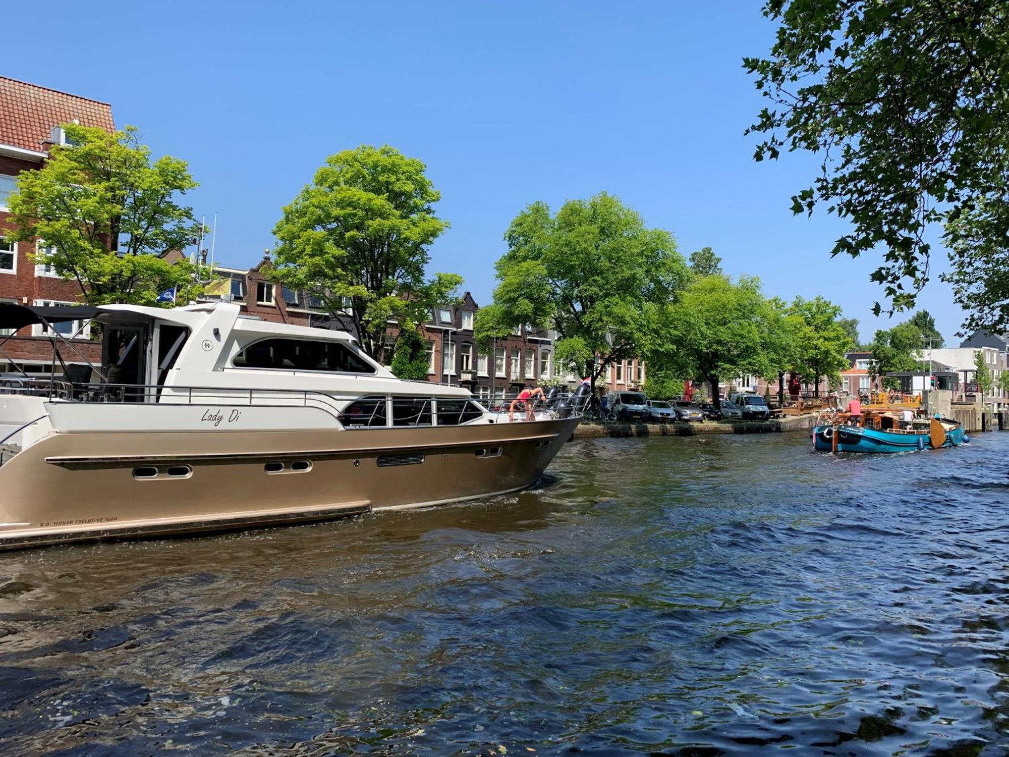 Canal View Stay Amsterdam Eksteriør bilde